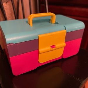 Vintage 80’s/90’s ‘Caboodles’ large Make Up Case Organizer box with Mirror